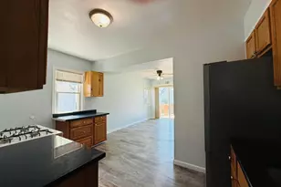 1299 Matilda St, Saint Paul, MN 55117 - Photo 7