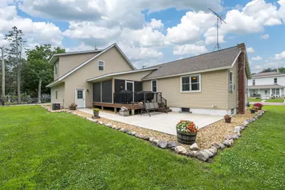 404 Paquin Street E, Waterville, MN 56096 - Photo 37