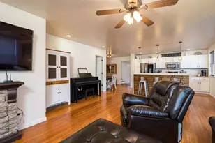 404 Paquin St E, Waterville, MN 56096 - Photo 7