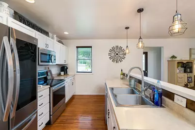 404 Paquin Street E, Waterville, MN 56096 - Photo 11
