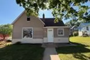 309 Pleasant St NE, Preston, MN 55965 - Photo 3