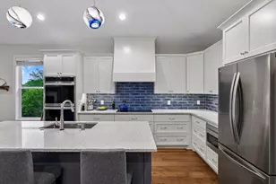 9733 Liberty Ct, Eden Prairie, MN 55347 - Photo 15