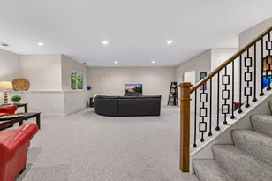 9733 Liberty Ct, Eden Prairie, MN 55347 - Photo 35