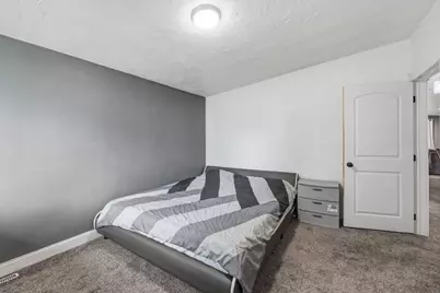 1231 Hewitt Avenue, Saint Paul, MN 55104 - Photo 13