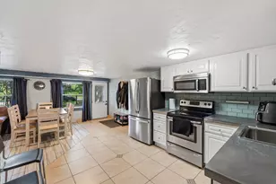 1231 Hewitt Ave, Saint Paul, MN 55104 - Photo 1