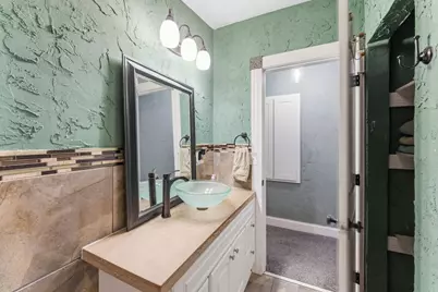 1231 Hewitt Avenue, Saint Paul, MN 55104 - Photo 15
