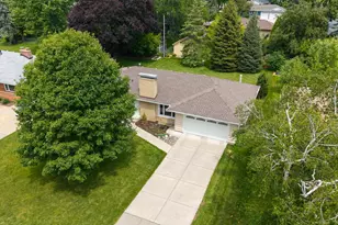 3314 Belden Dr NE, Saint Anthony, MN 55418 - Photo 33