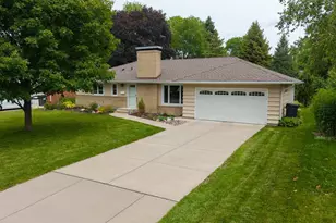 3314 Belden Dr NE, Saint Anthony, MN 55418 - Photo 1