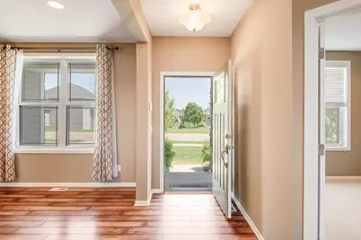 10321 Louisiana Avenue N, Brooklyn Park, MN 55445 - Photo 5