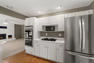 698 Badlands Rd, Hudson, WI 54016 - Photo 13