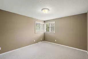 698 Badlands Rd, Hudson, WI 54016 - Photo 33