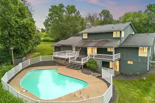 698 Badlands Rd, Hudson, WI 54016 - Photo 3