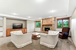5968 Scenic Pl, Shoreview, MN 55126 - Photo 23