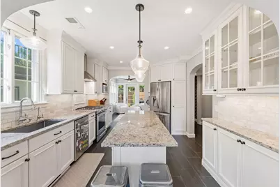 704 E Minnehaha Parkway, Minneapolis, MN 55417 - Photo 9