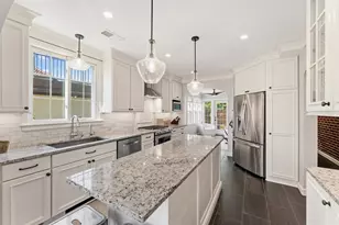 704 E Minnehaha Pkwy, Minneapolis, MN 55417 - Photo 9