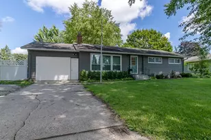 234 15th St SW, Owatonna, MN 55060 - Photo 1