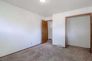 234 15th St SW, Owatonna, MN 55060 - Photo 9