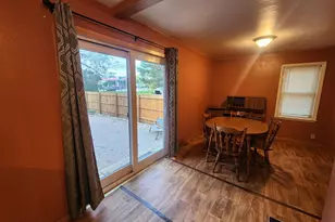 814 3rd St SE, Pipestone, MN 56164 - Photo 9