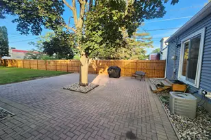 814 3rd St SE, Pipestone, MN 56164 - Photo 5