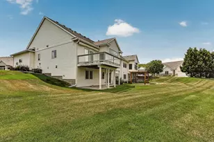 2322 Coral Ct NE, Rochester, MN 55906 - Photo 33