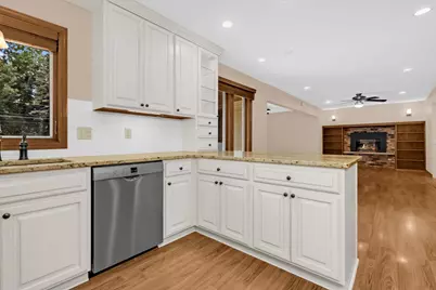 8362 81st Street Lane S, Cottage Grove, MN 55016 - Photo 9