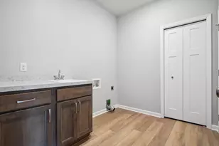 8176 Haywood Dr, Lino Lakes, MN 55014 - Photo 11
