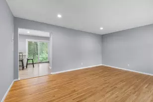 8209 Johnson Cir, Bloomington, MN 55437 - Photo 7