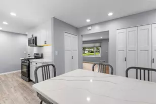 8209 Johnson Cir, Bloomington, MN 55437 - Photo 11