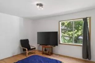 4008 Pennsylvania Ave, Eagan, MN 55123 - Photo 11