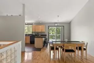 4008 Pennsylvania Ave, Eagan, MN 55123 - Photo 9
