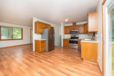 821 Birch Street SW, Isanti, MN 55040 - Photo 7