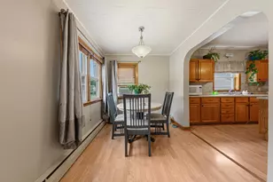 260 N Cordova Ave, Le Center, MN 56057 - Photo 7
