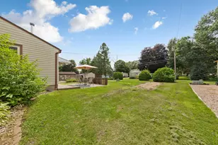 260 N Cordova Ave, Le Center, MN 56057 - Photo 23