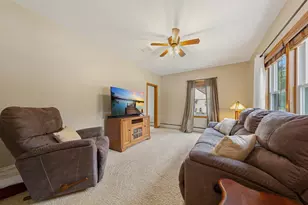 260 N Cordova Ave, Le Center, MN 56057 - Photo 5