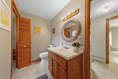 260 N Cordova Avenue, Le Center, MN 56057 - Photo 13