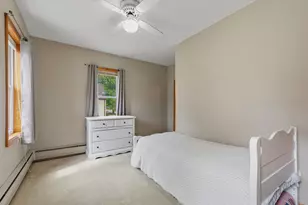 260 N Cordova Ave, Le Center, MN 56057 - Photo 17