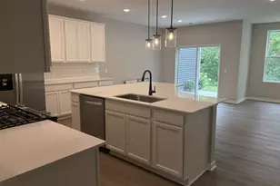 12840 Sawyer Ln, Rogers, MN 55374 - Photo 3