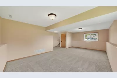4024 Stone Point Drive NE, Rochester, MN 55906 - Photo 27