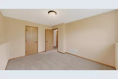 4024 Stone Point Drive NE, Rochester, MN 55906 - Photo 33