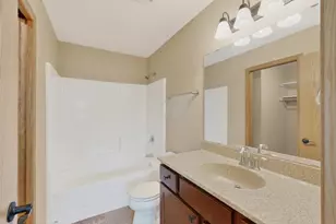 4024 Stone Point Dr NE, Rochester, MN 55906 - Photo 23