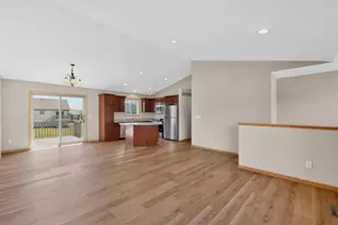 4024 Stone Point Dr NE, Rochester, MN 55906 - Photo 9