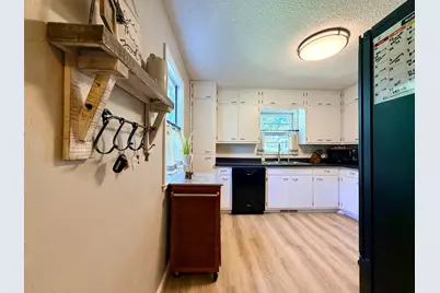 1311 Elmwood Avenue, Worthington, MN 56187 - Photo 21