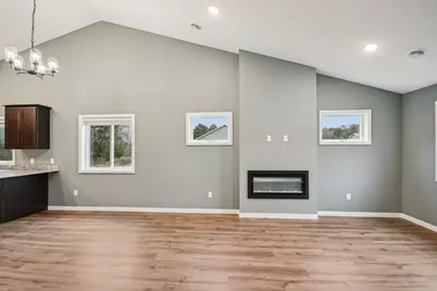 917 Gable Street, Taylors Falls, MN 55084 - Photo 5