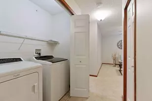 4940 Underwood Ln N, Plymouth, MN 55442 - Photo 25