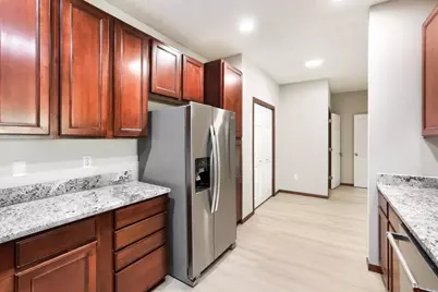 4940 Underwood Lane N #4940D, Plymouth, MN 55442 - Photo 3
