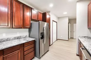 4940 Underwood Ln N, Plymouth, MN 55442 - Photo 3