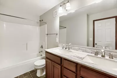 4940 Underwood Lane N #4940D, Plymouth, MN 55442 - Photo 17