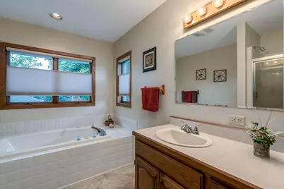1028 Shady Oak Drive, North Mankato, MN 56003 - Photo 25