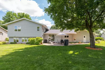 1028 Shady Oak Drive, North Mankato, MN 56003 - Photo 3