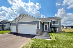 6707 376th St, North Branch, MN 55056 - Photo 1